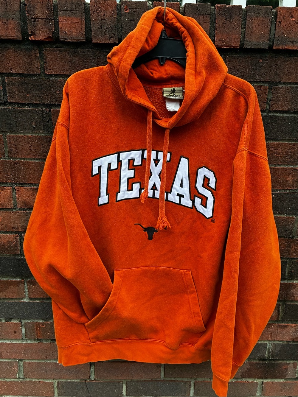 Vintage Texas Longhorns Reebok Heisman hoodie! WEARS AS A XL Embroidered